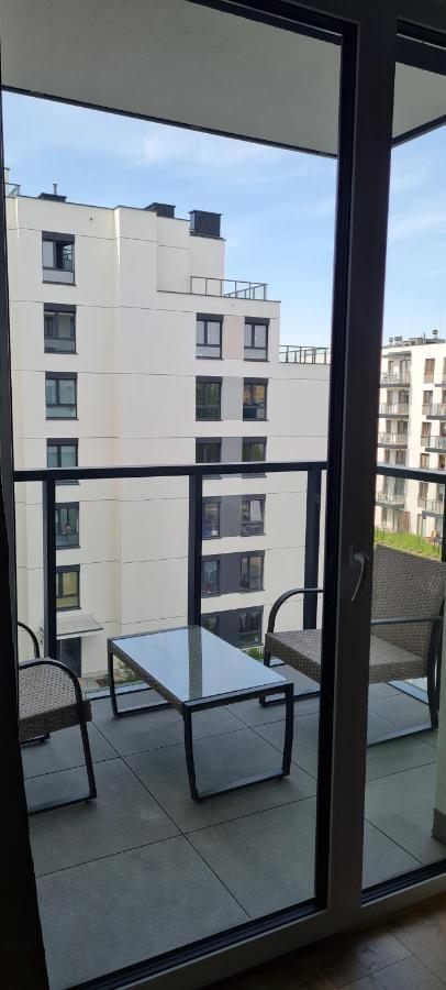 ורשה Airport Apartment מראה חיצוני תמונה