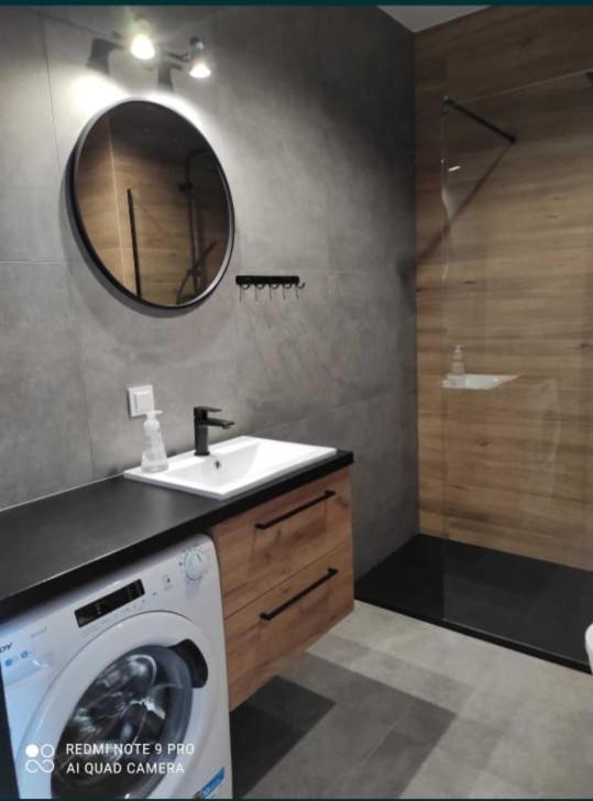 ורשה Airport Apartment מראה חיצוני תמונה